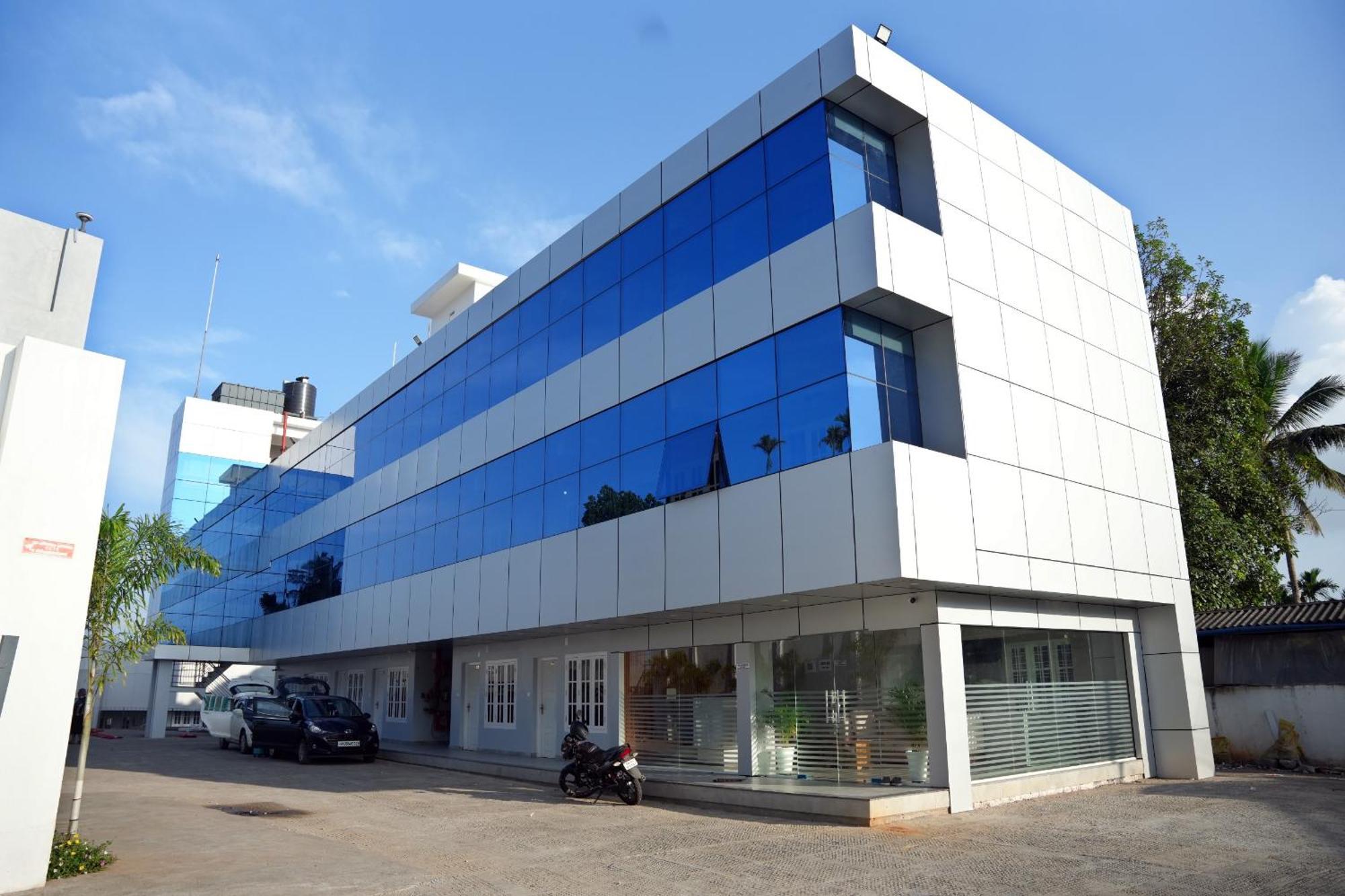 Hotel Jayalakshmi Residency Vaduvanchal Exterior foto